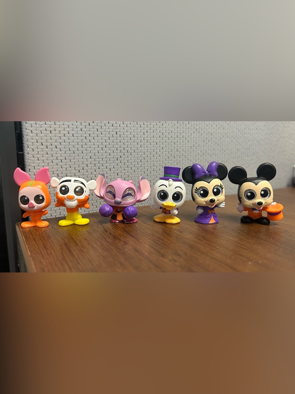🎃 Disney Doorables Haunted Halloween 2025 – 6-Piece Lot with 3 RARE